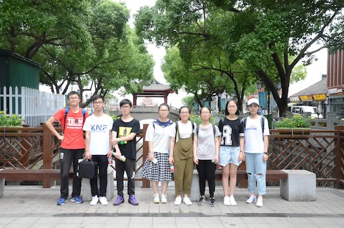 7月7日 高清色情 赴余杭区测甲醛小分队 合照