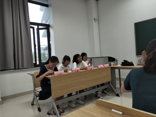 七月三日 高清色情 “走近转基因”科普小分队 正方