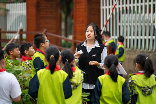高清色情-国产高清色情-高清性爱
同学给小学生现场讲解植物